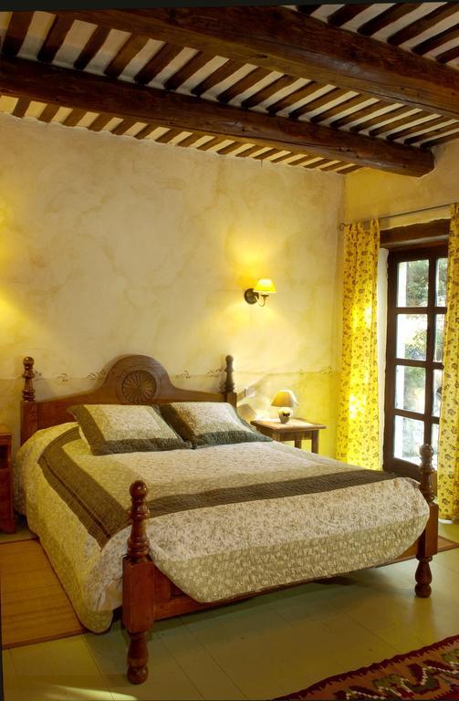 Maison D'Hotes Les Fougeres Mirmande Luaran gambar